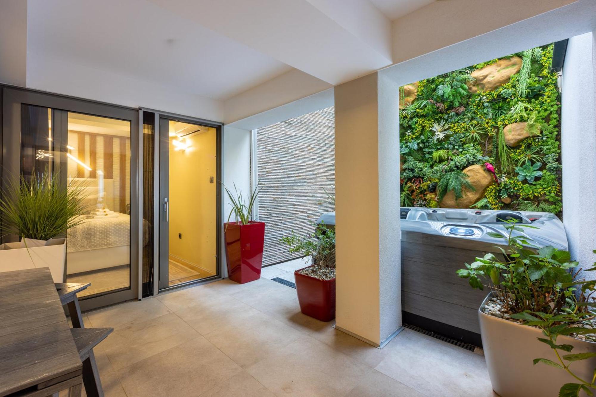 Panoramica Apartment With Whirlpool Crikvenica Luaran gambar