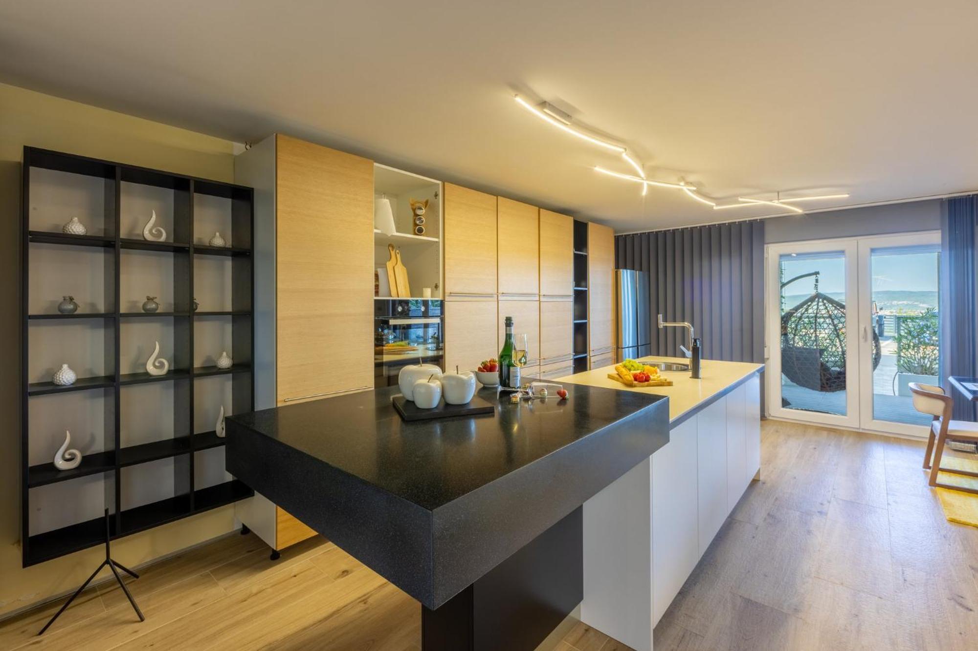 Panoramica Apartment With Whirlpool Crikvenica Luaran gambar