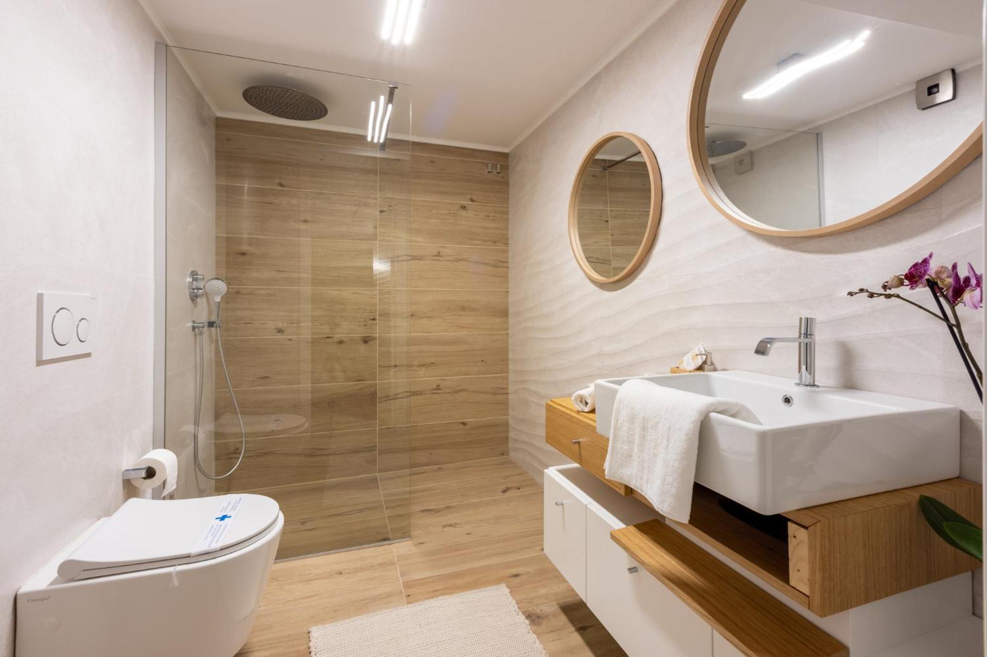Panoramica Apartment With Whirlpool Crikvenica Luaran gambar
