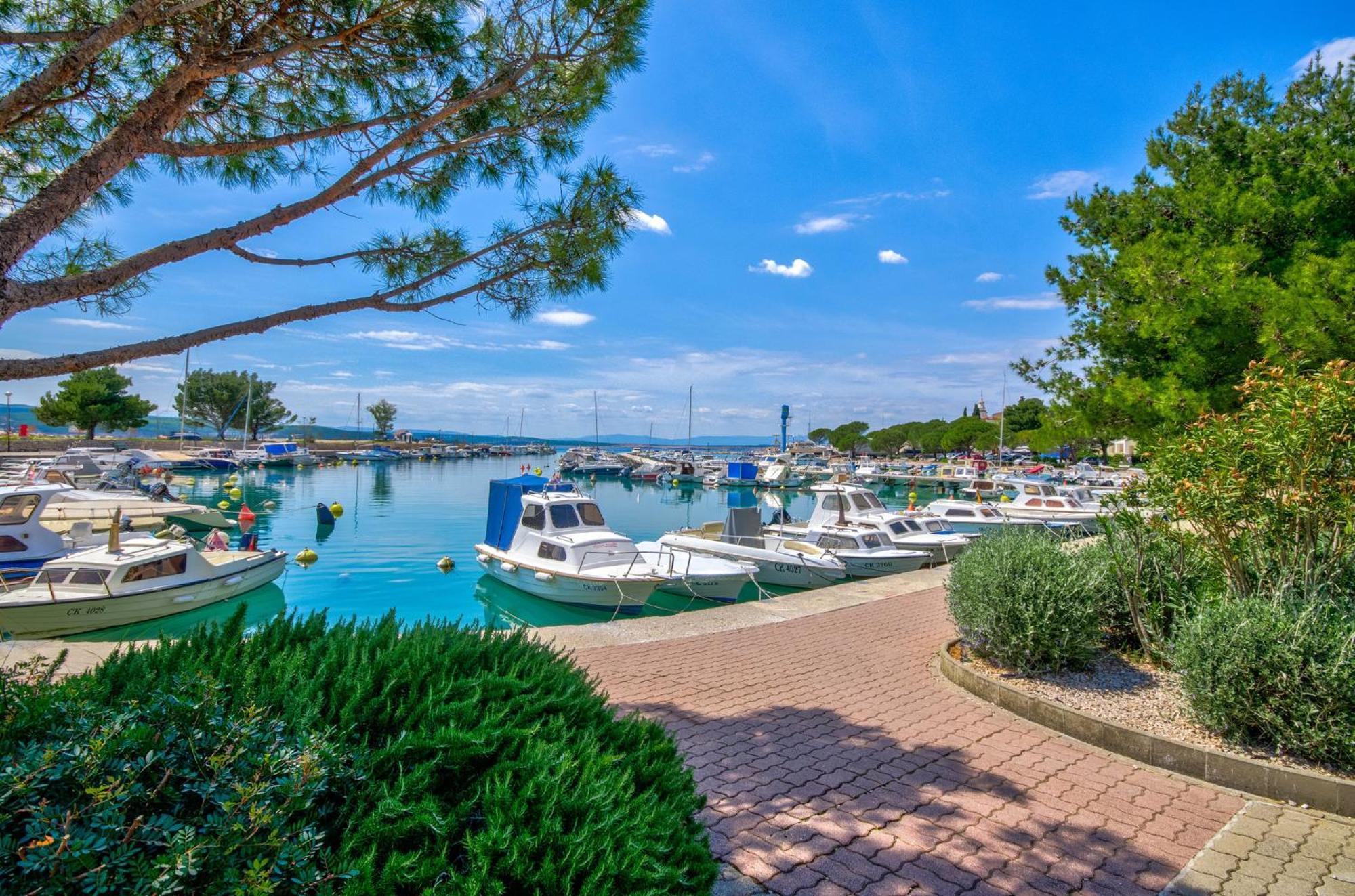 Panoramica Apartment With Whirlpool Crikvenica Luaran gambar