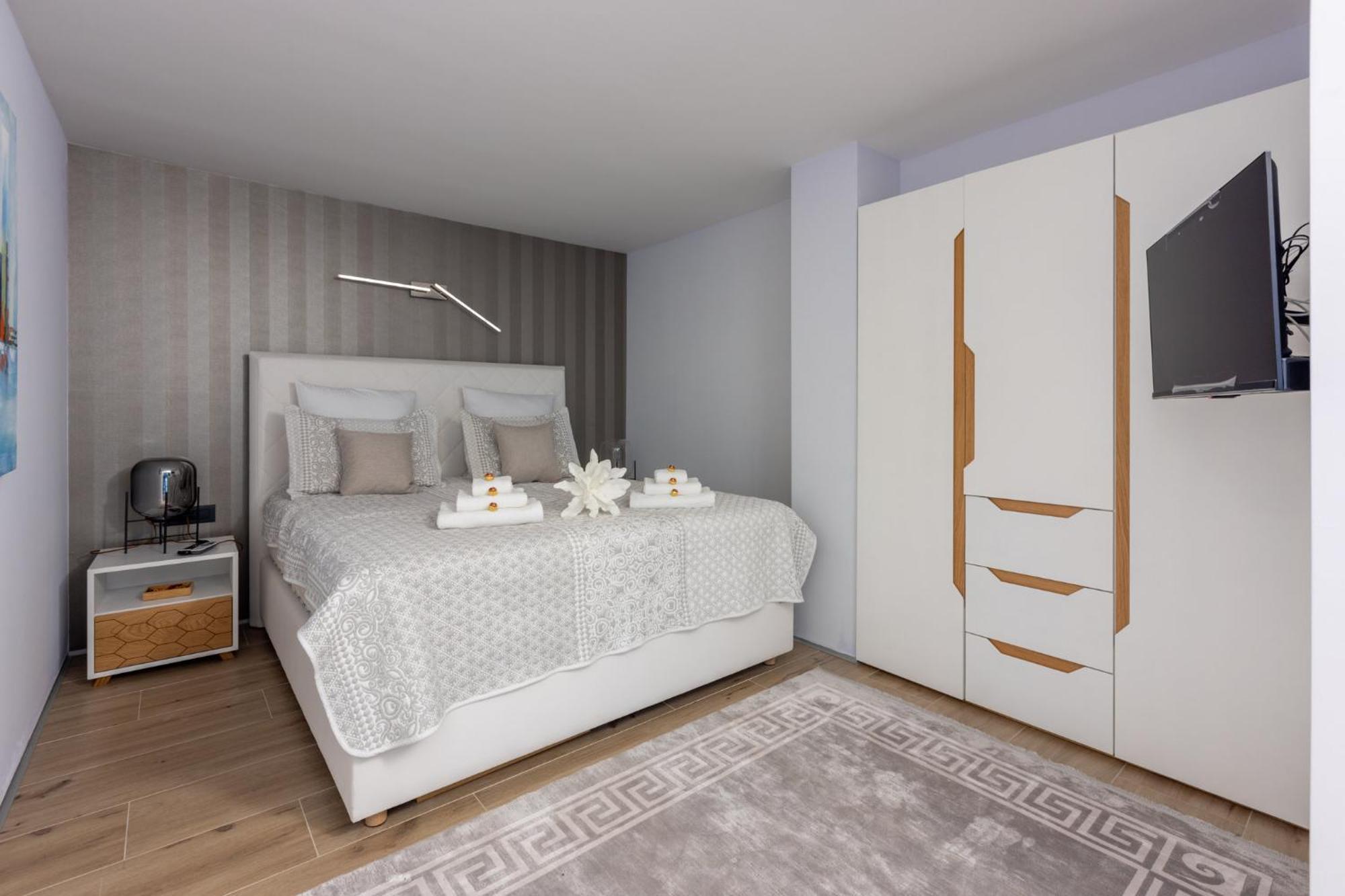 Panoramica Apartment With Whirlpool Crikvenica Luaran gambar