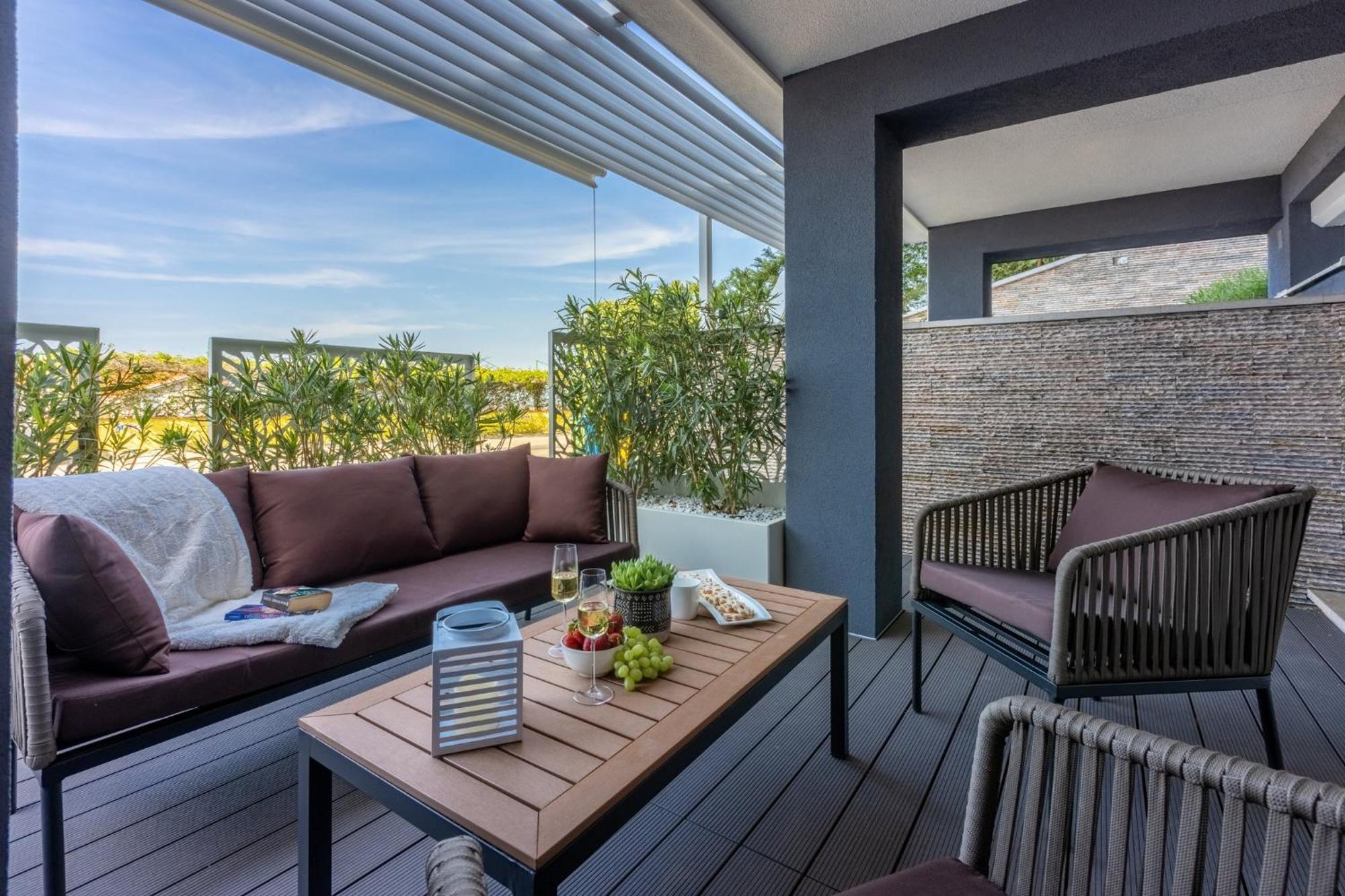 Panoramica Apartment With Whirlpool Crikvenica Luaran gambar