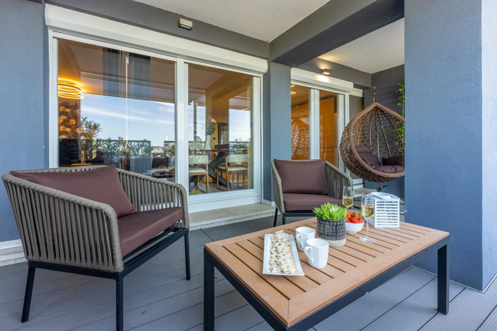 Panoramica Apartment With Whirlpool Crikvenica Luaran gambar